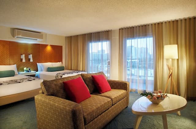 오아시스 호텔 와이키키-주니어 스위트, 침대(여러 개), 간이주방-1