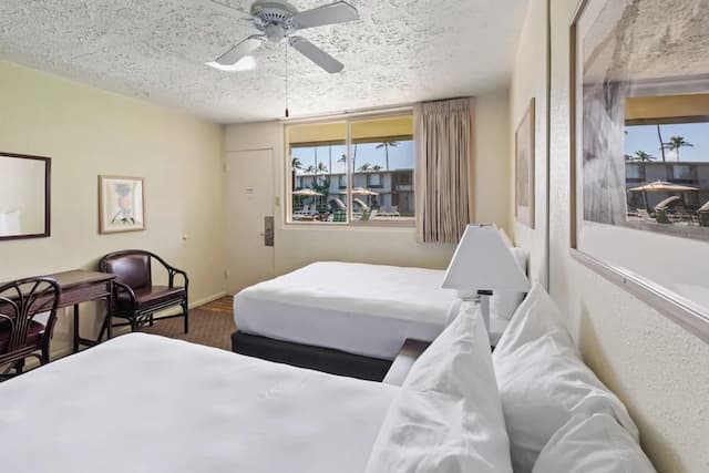 마우이 시사이드 호텔-룸, 더블침대 2개, 풀사이드-1