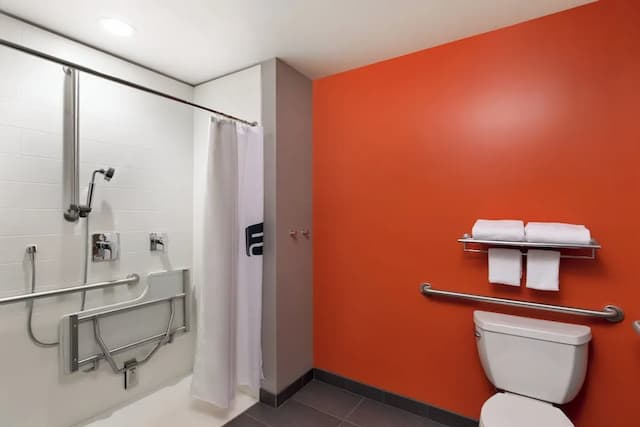 Aloft Seattle Sea-Tac Airport-aloft, 客房, 1 张特大床-3