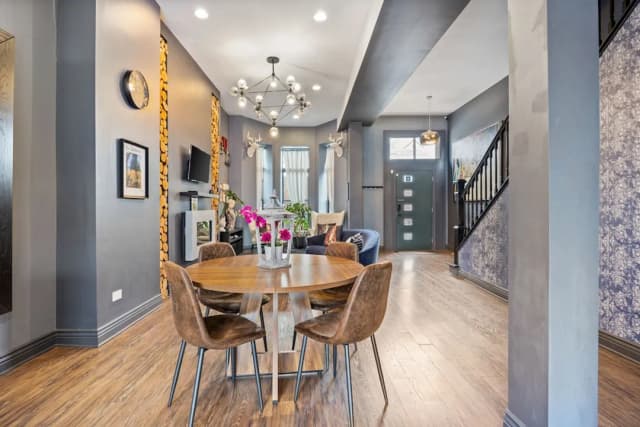 マコーミック プレイス ゲスト ハウス-デラックス ルーム クイーンベッド 1 台 共用バスルーム-2