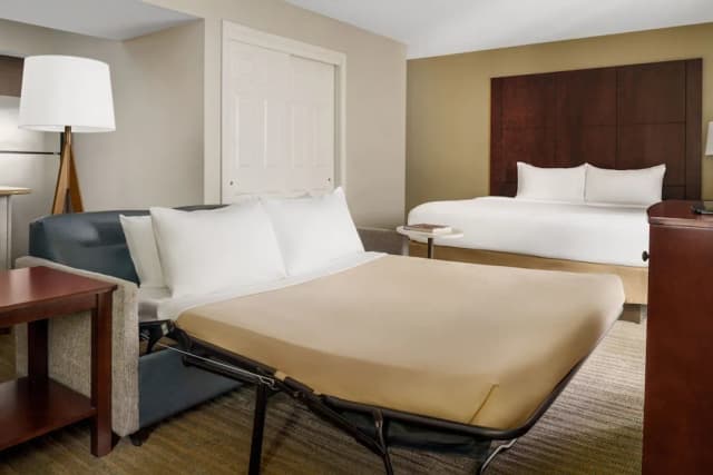 Residence Inn by Marriott Seattle Bellevue-Studio-3