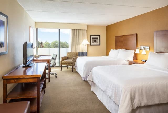 Four Points by Sheraton Chicago O'Hare Airport-Room, 2 Queen Beds-2