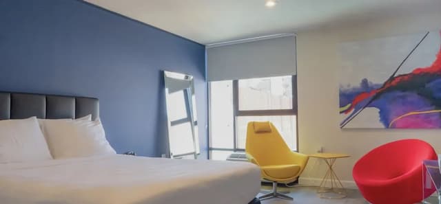 Park Plaza Lodge Hotel-Deluxe Queen Bed Room-6