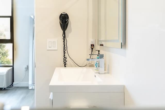 パーク プラザ ロッジ ホテル-Deluxe Queen Bed-7