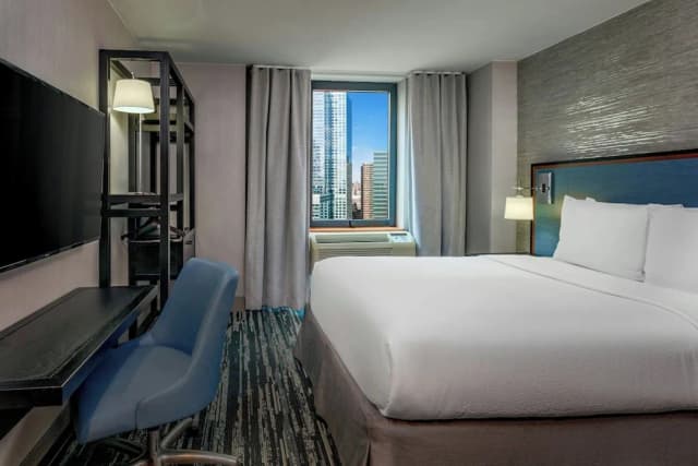 Fairfield by Marriott New York Manhattan Times Square-Room, 1 Queen Bed-3
