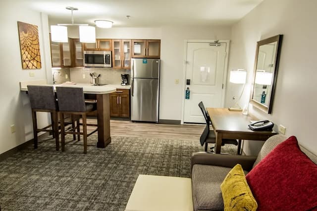 安克雷奇宿之橋套房酒店 IHG 旗下酒店-套房, 1 間臥室 (Bath Shower Combination)-2