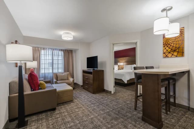 Staybridge Suites Anchorage by IHG-Suite, 2 Bedrooms, Roll-in Shower (Roll-In Shower)-1