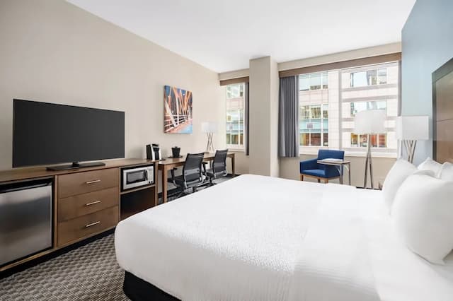 ラ キンタ イン & スイーツ バイ ウィンダム シカゴ ダウンタウン-ルーム キングベッド 1 台 禁煙-6