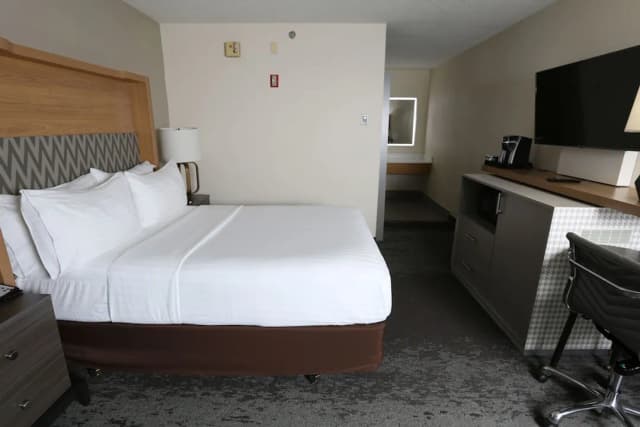 ホリデイ イン シカゴ ノース ショア by IHG-スタンダード ルーム クイーンベッド 1 台 バリアフリー (Mobility)-3