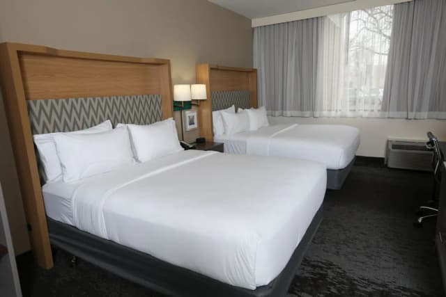 ホリデイ イン シカゴ ノース ショア by IHG-スタンダード ルーム ダブルベッド 2 台-1