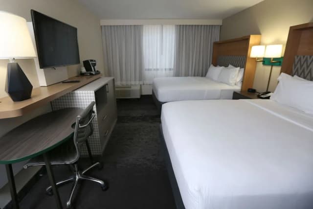 ホリデイ イン シカゴ ノース ショア by IHG-スタンダード ルーム ダブルベッド 2 台-3