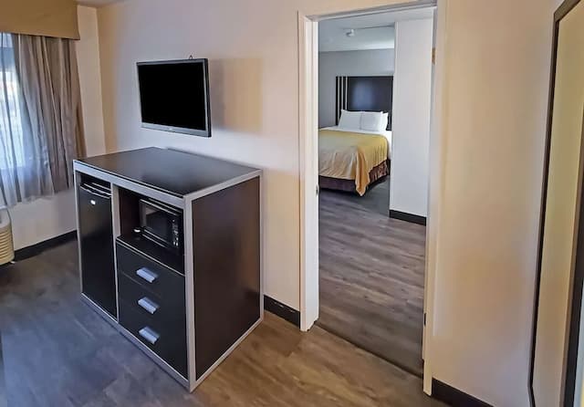 クオリティ イン バーバンク エアポート-スイート クイーンベッド 2 台 禁煙-6