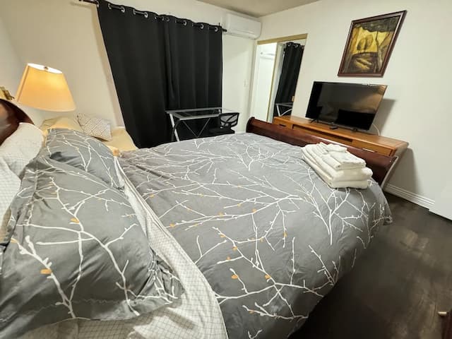 加利佛尼亞阿蘇薩美麗之家驚人景觀酒店-舒適雙人房, 1 張加大雙人床, 非吸煙房, 花園景-3