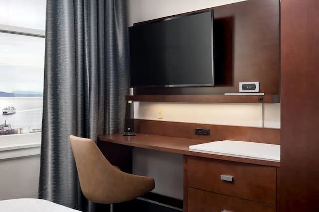 Courtyard Seattle Downtown Pioneer Square-客房, 2 张大床 (Hearing Accessible)-3