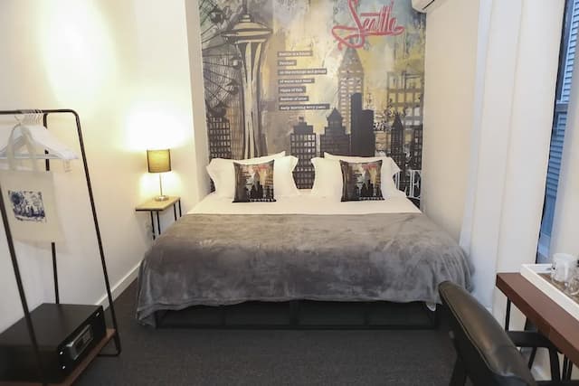 西雅圖藝術旅館-標準雙人房-1