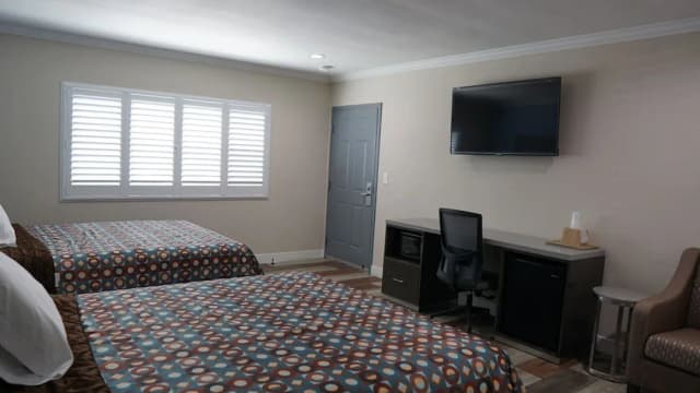 海洋微風旅館 - 洛杉磯國際機場-標準客房, 2 張加大雙人床, 吸煙房-1