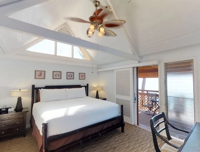 호텔 몰로카이-이그제큐티브룸, 킹사이즈침대 1개, 바다 전망, 바닷가-1