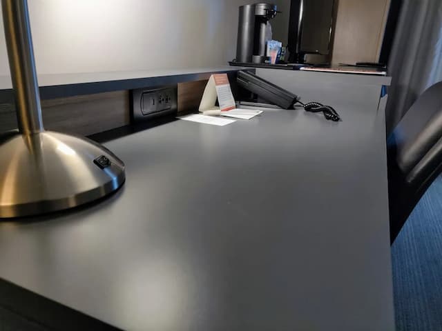 麗笙華盛頓州西雅圖塔科馬國際機場鄉村套房酒店-客房, 1 張特大雙人床, 非吸煙房-2