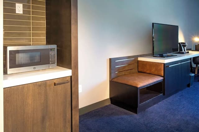 Hilton Garden Inn Redmond Seattle-客房, 2 张大床, 无障碍, 浴缸 (Hearing)-1