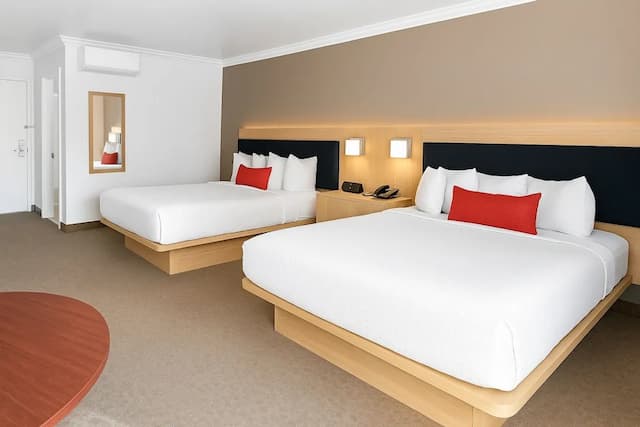 洛杉磯西市中心溫德姆華美達酒店-客房-2