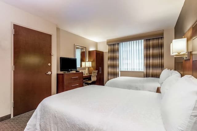 Hampton Inn Manhattan Grand Central-客房, 2 张双人床-2