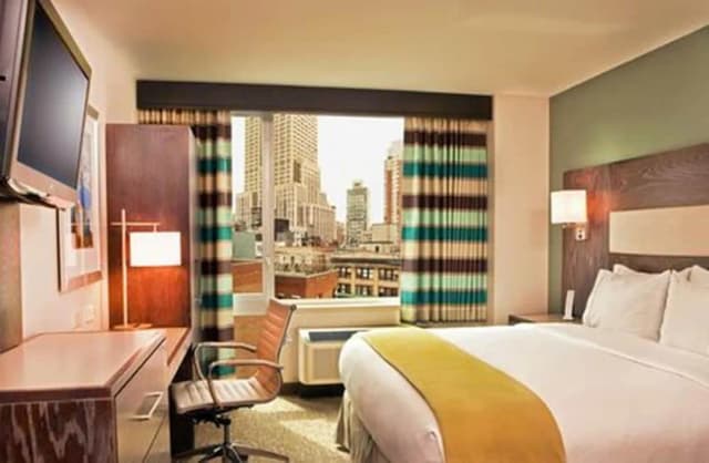 Holiday Inn Express Manhattan Times Square South by IHG-Standard Room, 1 King Bed, City View-1