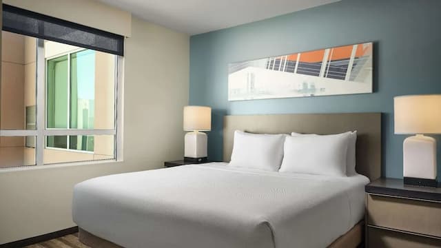 Hyatt House LA - University Medical Center-Suite, 1 Bedroom-1