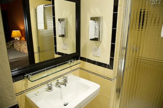 ホテル ボヘミ-デザイン ルーム クイーンベッド 1 台-10