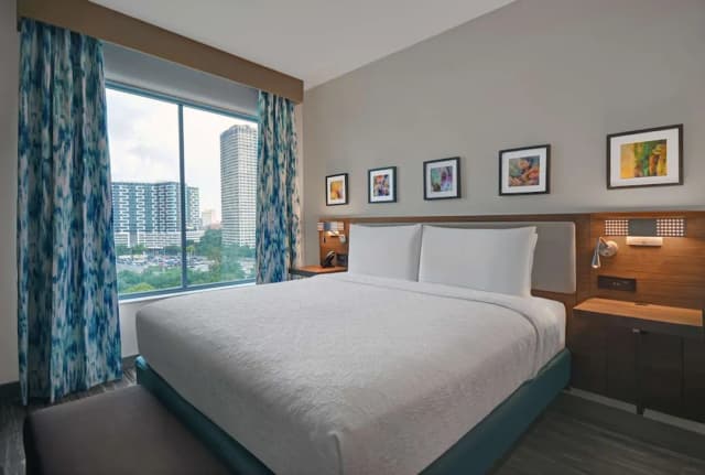 ヒルトン ガーデン イン ヒューストン メディカル センター テキサス-ジュニア スイート キングベッド 1 台-4