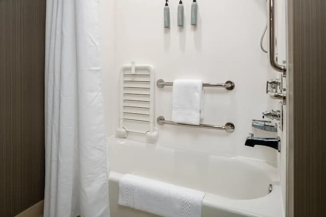 Courtyard by Marriott Houston Northeast-客房, 2 张大床-8