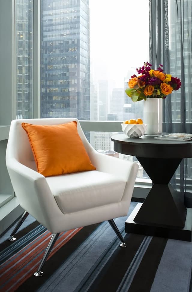 コートヤード バイ マリオット ニューヨーク マンハッタン / セントラル パーク-ルーム キングベッド 1 台 シティビュー コーナー-3