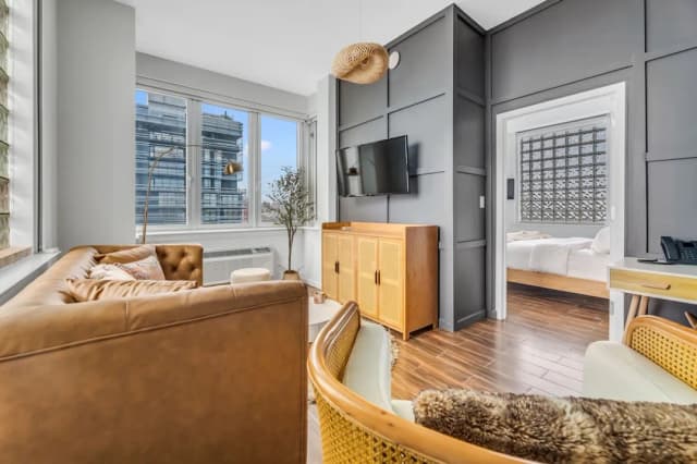 The Modernist Hotel-1 BR Manhattan View Suite - King Bed-6