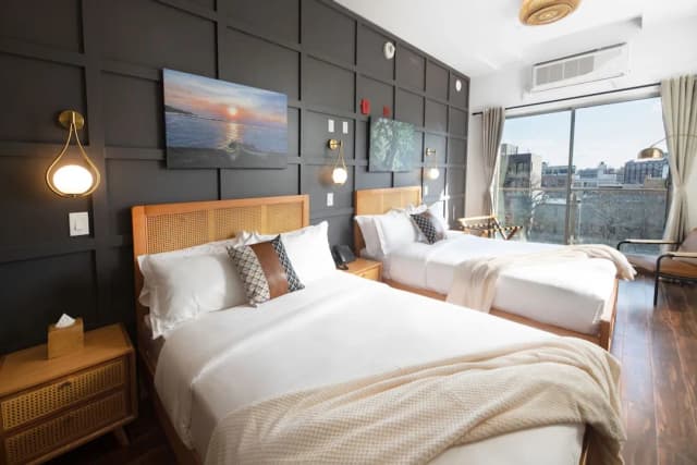 The Modernist Hotel-Studio Suite with Balcony - 2 Full Beds-1