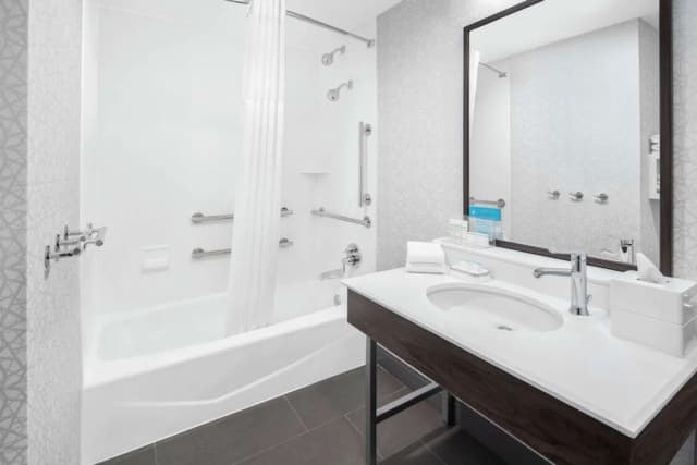 芝加哥市區歡朋套房飯店-套房, 1 張特大雙人床, 非吸煙房-5