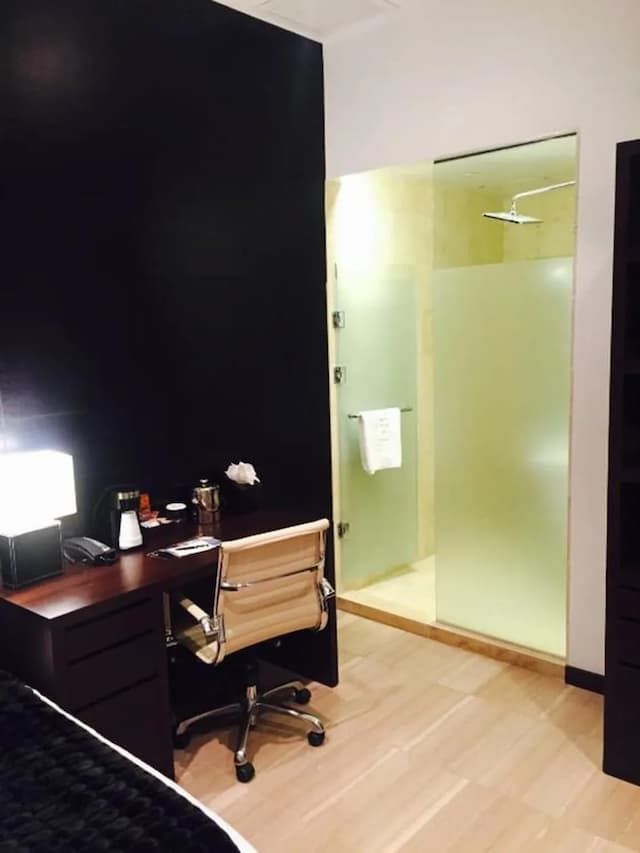 The One Boutique Hotel-Compact Room-2