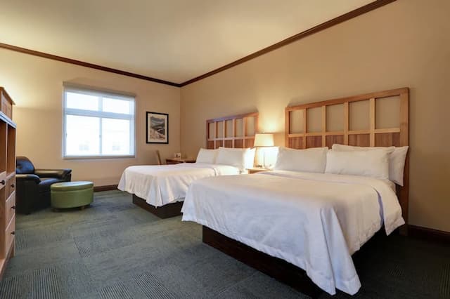 Dimond Center Hotel-Standard Room, 2 Queen Beds-1