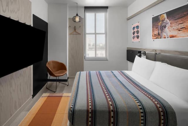 モクシー ヒューストン ダウンタウン-ルーム ダブルベッド 1 台-2