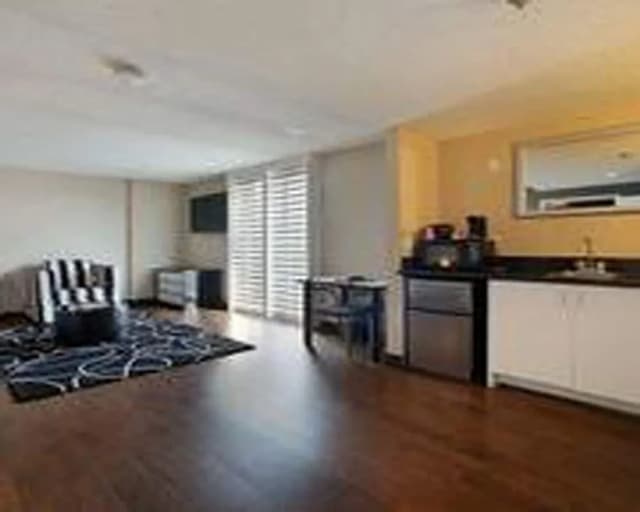 西荷里活溫德姆華美達廣場套房酒店-套房, 2 張標準雙人床, 非吸煙房 (One-Bedroom)-5