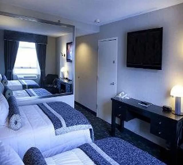 西荷里活溫德姆華美達廣場套房酒店-客房, 2 張標準雙人床, 非吸煙房-4