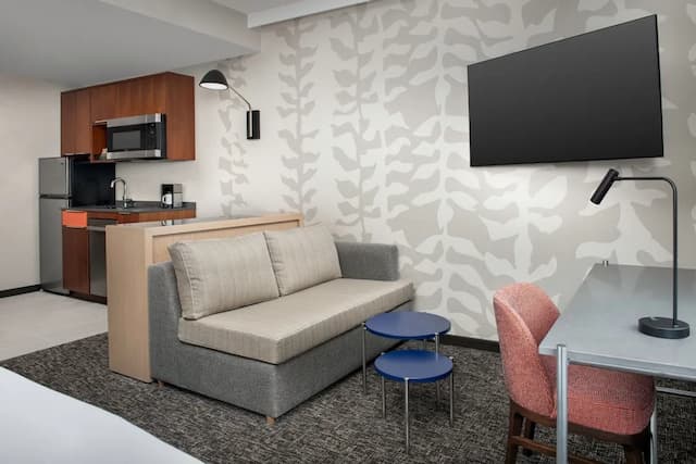 レジデンス イン バイ マリオット ニューヨーク クイーンズ-スタジオ キングベッド 1 台ソファーベッド付き-6