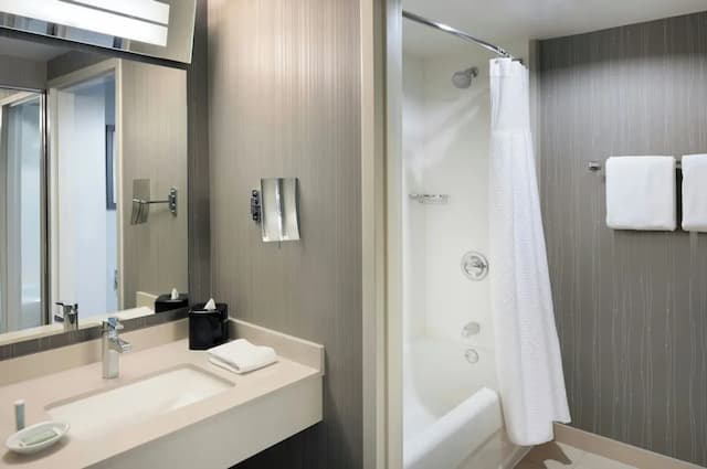 코트야드 바이 메리어트 시카고 매그니피션트 마일-룸, 퀸사이즈침대 2개-8