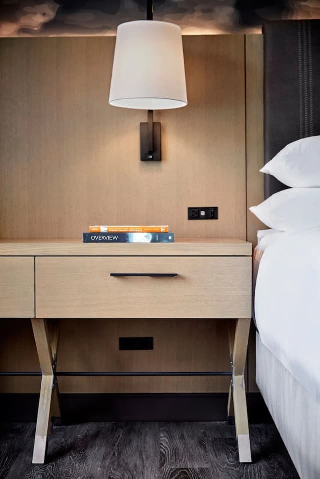 Seattle Marriott Redmond-Room, 2 Queen Beds (Mobility/Hearing Accessible, Tub)-3