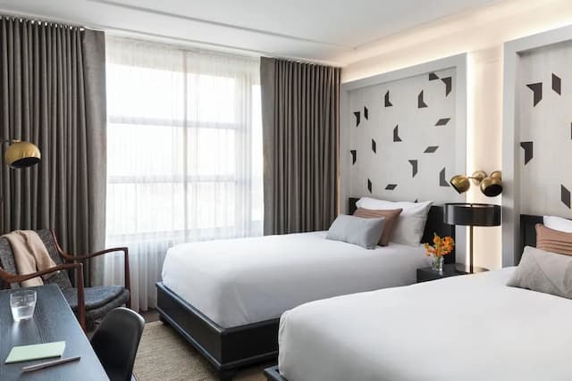 더 틸러리  호텔-클래식룸, 더블침대 2개-3