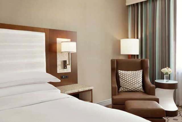 ヒルトン ロサンゼルス / サン ガブリエル-キングスイート-1