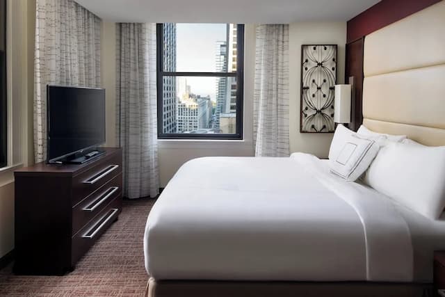 レジデンス イン シカゴ ダウンタウン / ループ-スタジオ キングベッド 1 台ソファーベッド付き (Hearing Accessible)-1