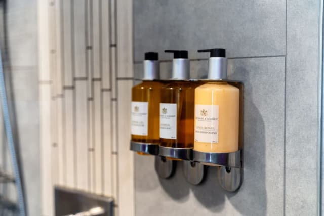 此刻飯店-豪華客房, 1 張特大雙人床-23