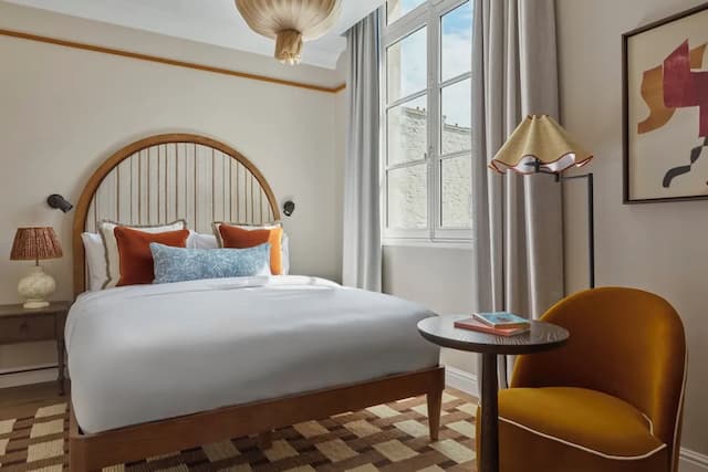 Miiro Le Grand Hôtel Cayré-La Chambre Classic-1