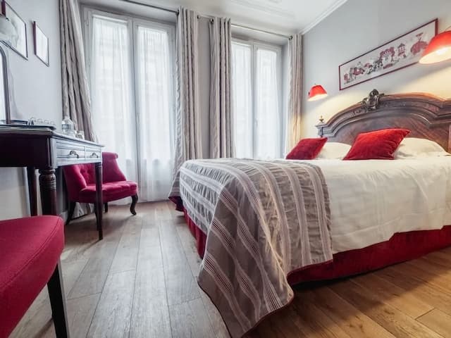 New Orient Hôtel-Double Room, Balcony-1