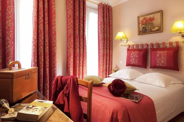 New Orient Hôtel-Double Room, Balcony-4