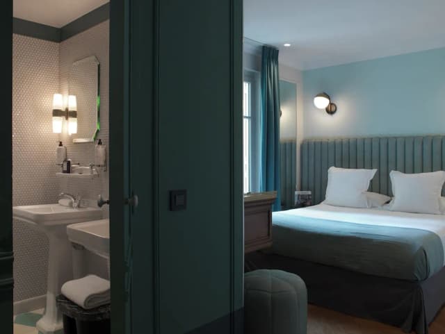 호텔 바쇼몽-클래식 더블룸-3